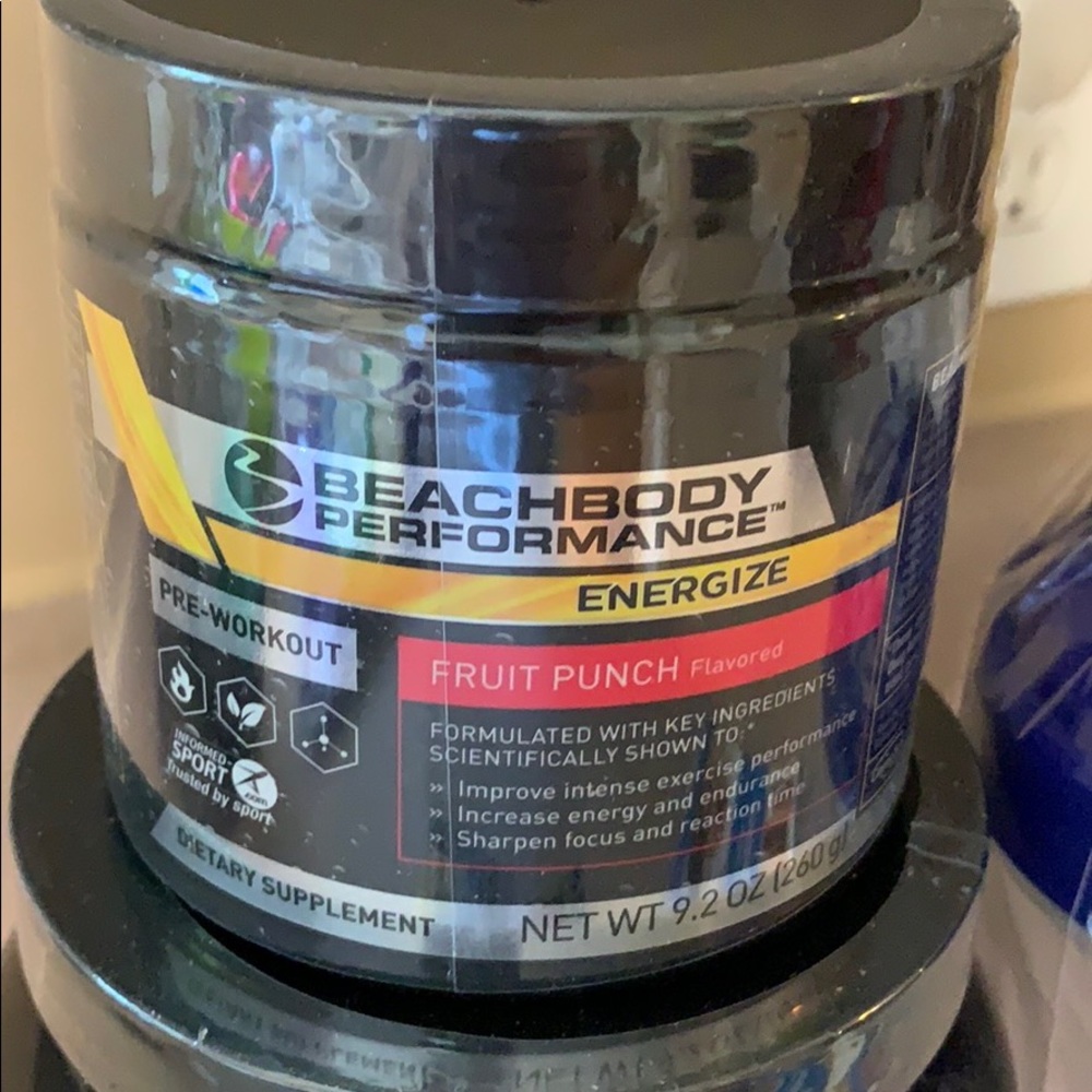 Beachbody shaker cup
